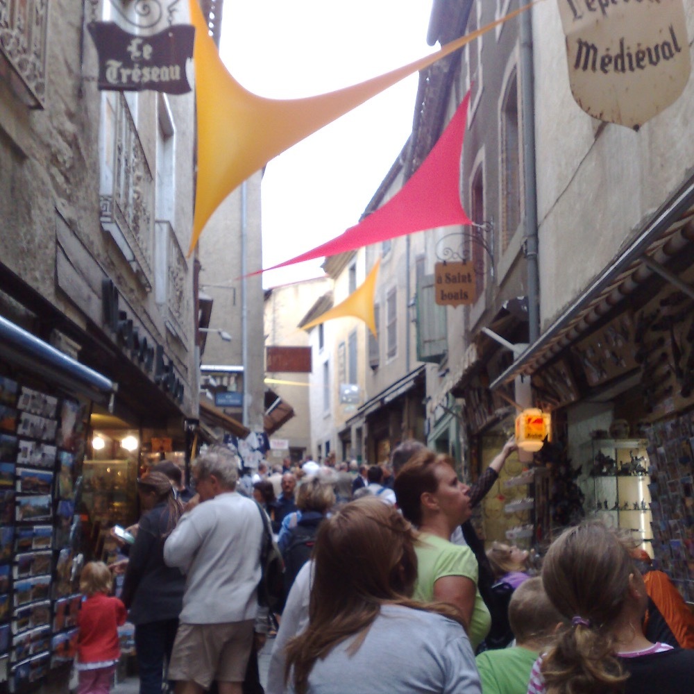 Shoppen in Carcassonne immer gemütlich